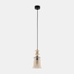 Wiszący model lampy SOPHIA COGNAC zestawia klasykę i nowoczesność w ciekawej formie.