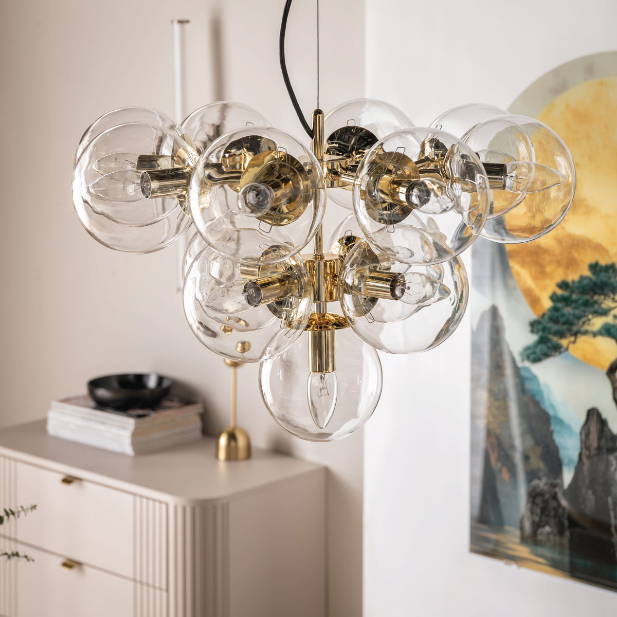 Lampa Zumba wisząca nad stołem, dekoracyjne oświetlenie w nowoczesnym stylu