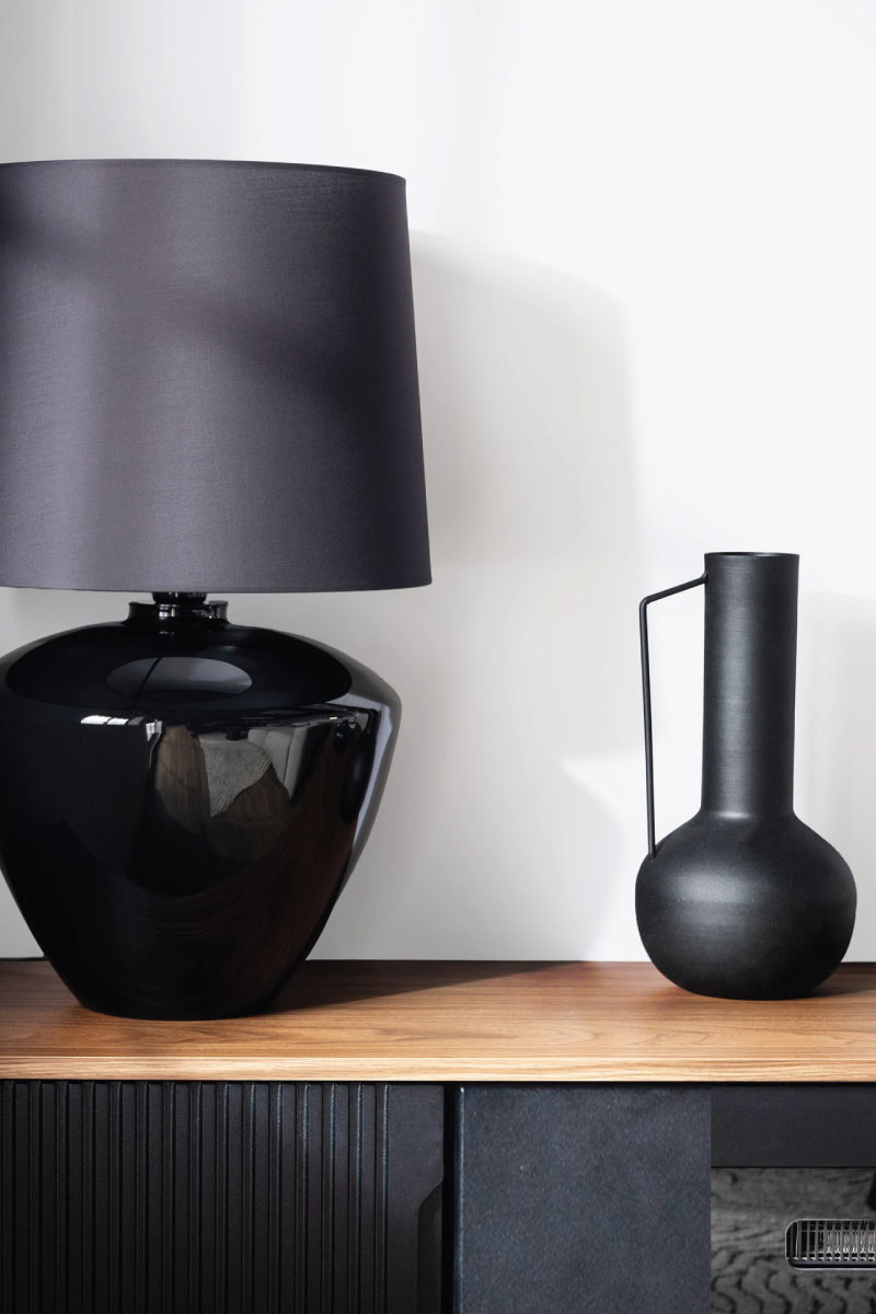 lampa FIORD wazon czarny uchwyt 35 cm dekoracje salon calm kontrast
