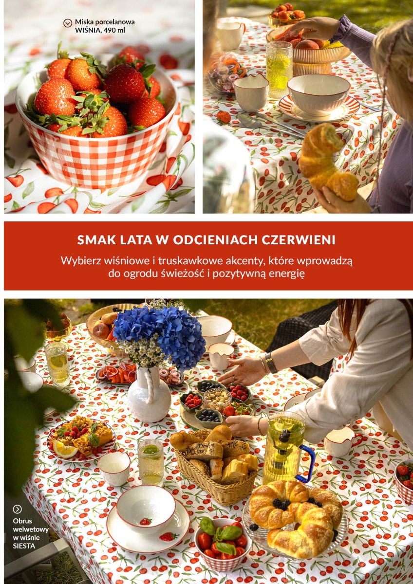 Na stole znajdują się truskawki, wiśnie, pieczywo, napoje, porcelanowa zastawa Truskawka, szklanki oraz niebieskie hortensje w wazonie, tworząc kolorową aranżację idealną na letnie przyjęcie w ogrodzie.