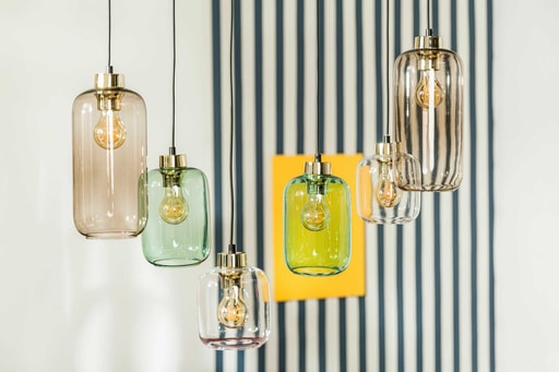 Magia świateł: jak za pomocą lamp stworzyć niesamowity nastrój