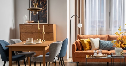 Jakie oświetlenie do salonu na jesień? Przewodnik po typach lamp