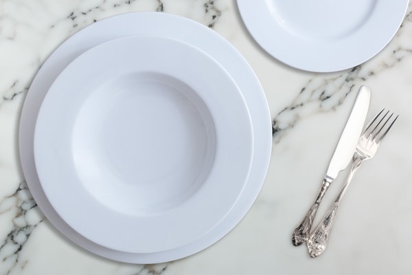Komplet talerzy porcelanowych PLANET, 18 elementów