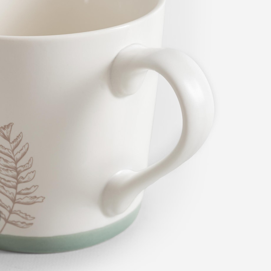 Kubek porcelanowy z roślinnym wzorem, 390 ml