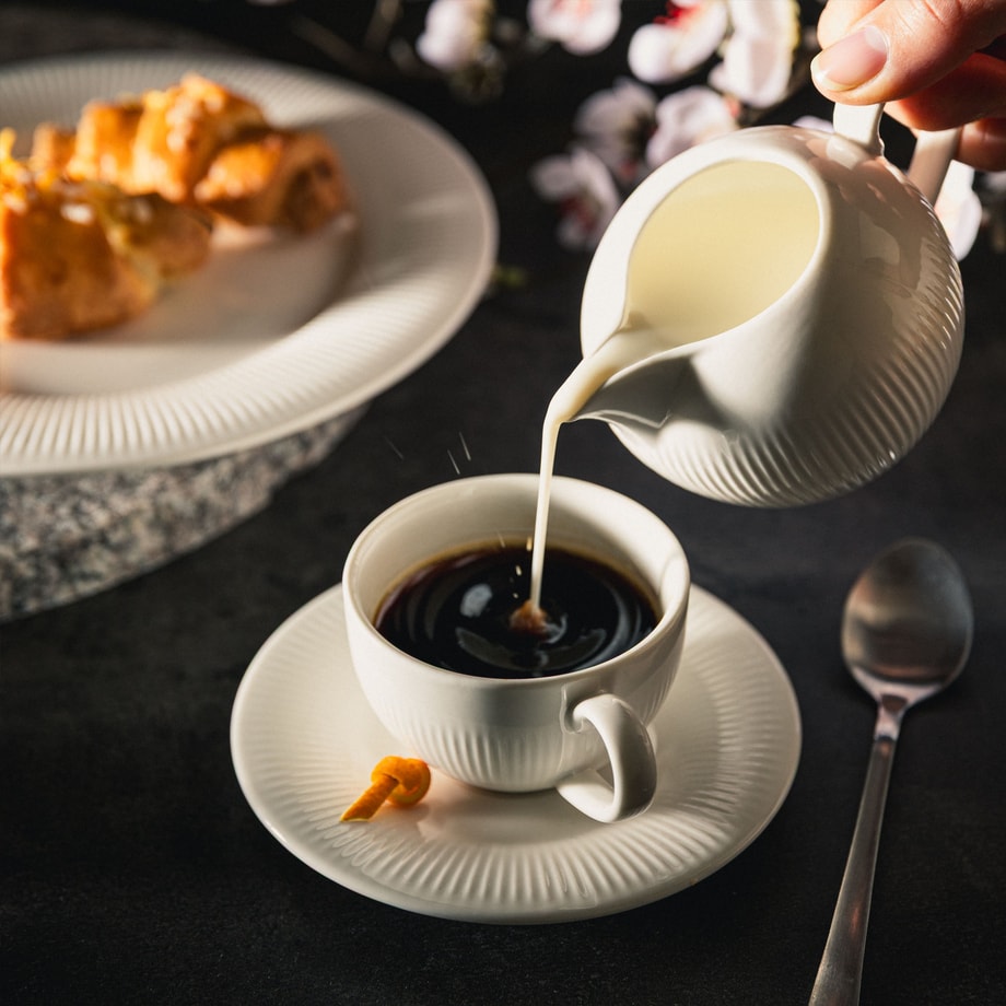 Mlecznik porcelanowy biały 150 ml RAPHAEL 