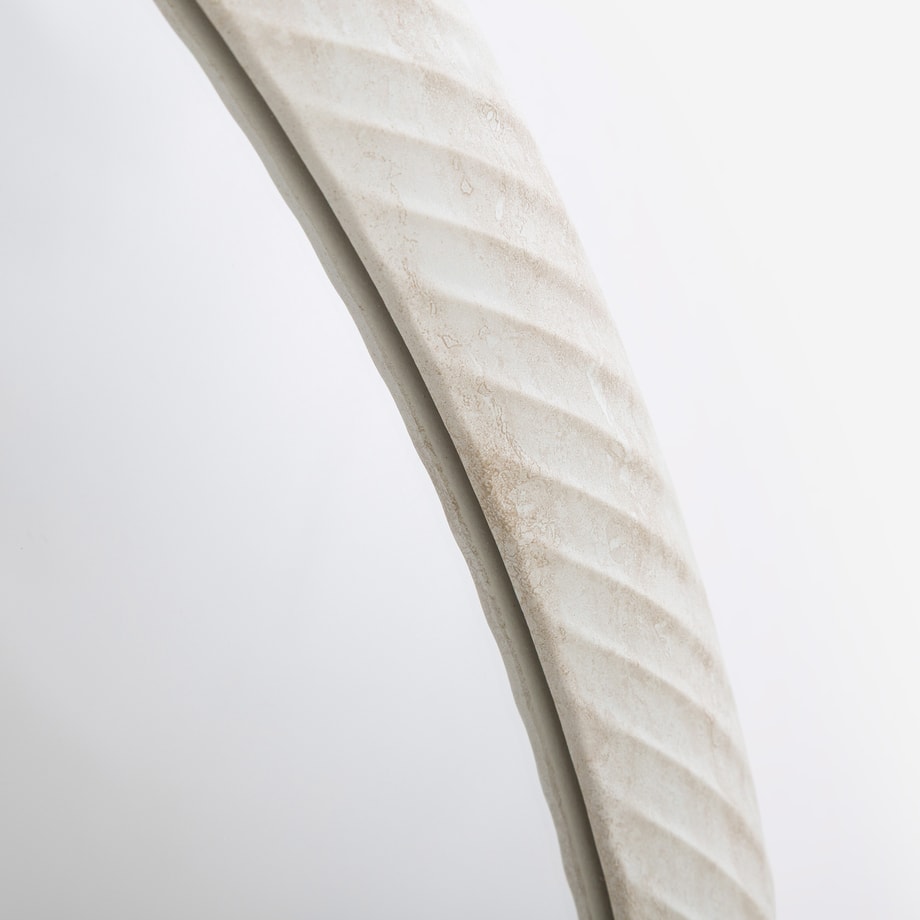 Lustro w białej ramie śr. 60 cm