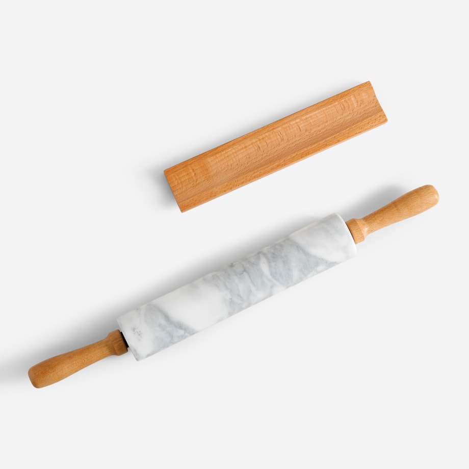 Wałek do ciasta marmurowy z drewnianymi uchwytami 46 cm