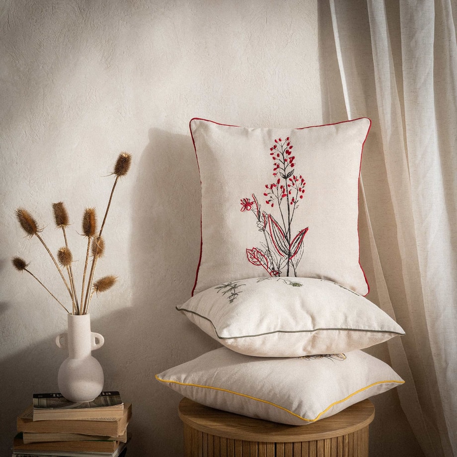 Poszewka haft kwiatu polnego czerwona CASAL 45x45 cm - 2