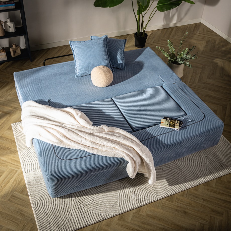 Sofa 3-osobowa z 2 pufami jasnoniebieska CITY - 3