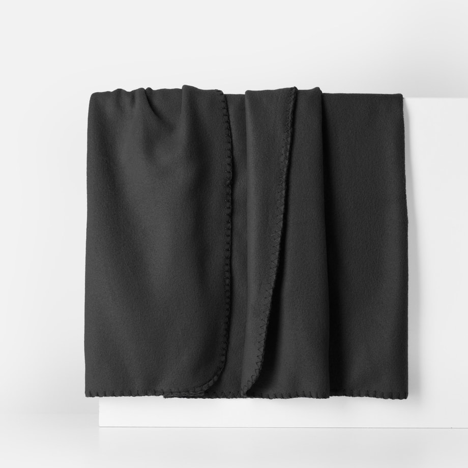 Koc polarowy czarny PRIMA 120x150 cm - 1